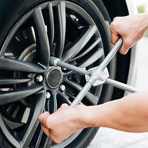 Serviço de troca de pneu, vamos até o seu local